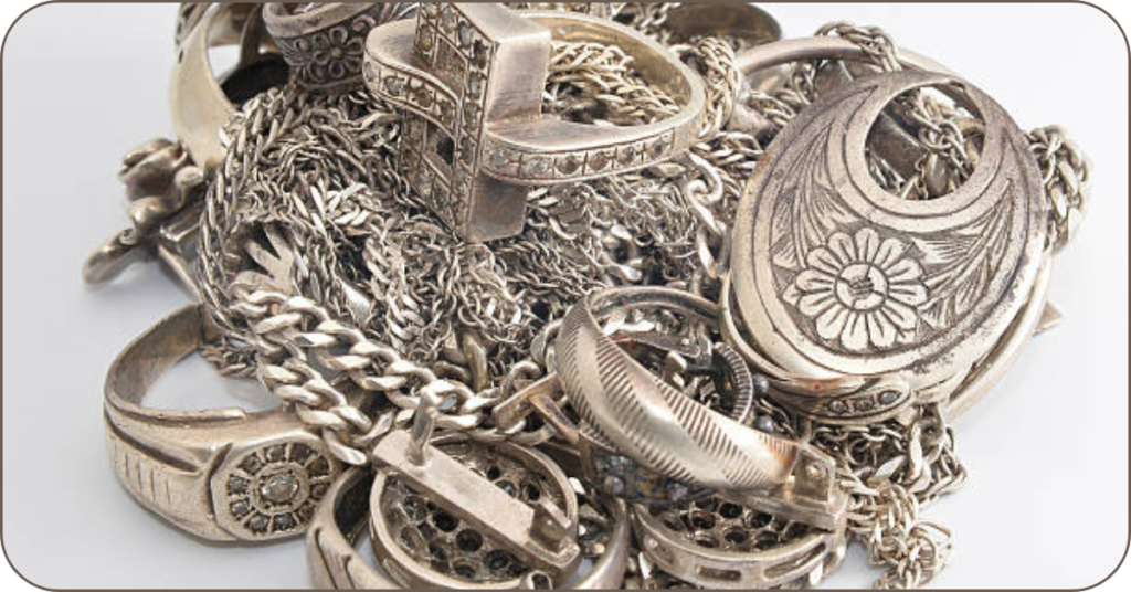 Gold and Silver Price Today:سونے کی قیمت میں اضافے کے بعد اچانک بڑی کمی 