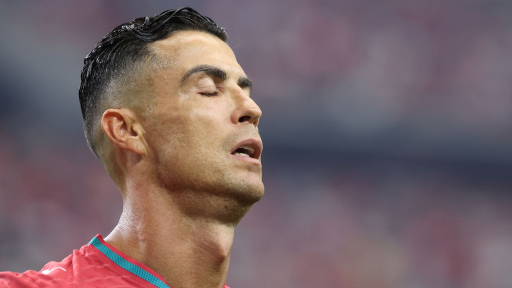 Cristiano Ronaldo's Final World Cup Ends in Tears as Spain Beat Portugal 1-0 to Reach Quarter-Finals